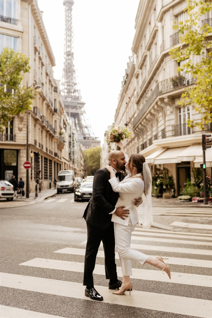 wedding couple choose Paris for their destination elopement